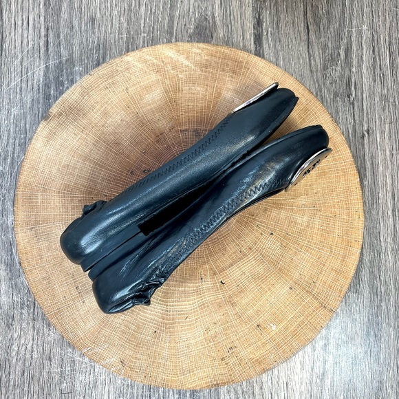 * Tory Burch Reva Leather Ballet Flats with Silver Medallion – Women’s Size 4 - Picture 8 of 14